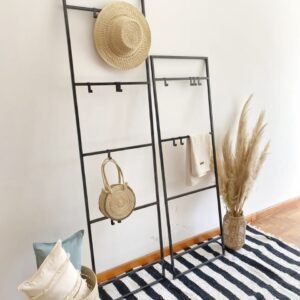 PERCHERO ESCALERA METALICO